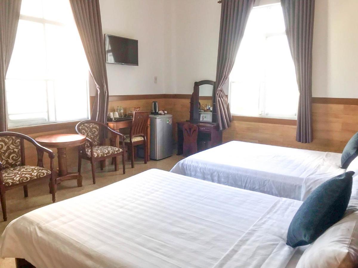 La Cactus Hotel 1 กวีเญิน ภายนอก รูปภาพ