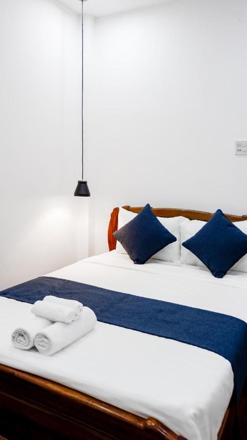 La Cactus Hotel 1 กวีเญิน ภายนอก รูปภาพ